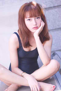 上边一面亲下边一摸的功效